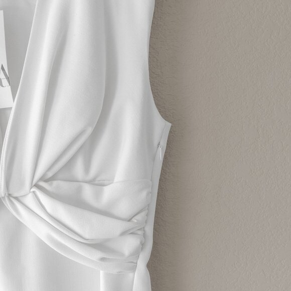 Zara NWT Dress SzM White Padded Shoulder Sleeveless Twist Front Mini Modern Chic - Picture 7 of 8